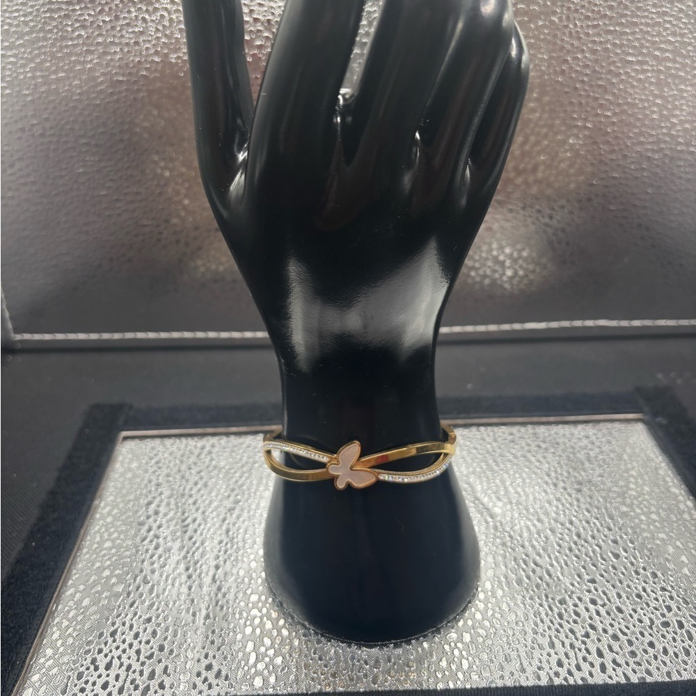 Elegant Gold and Mother Of Pearl Butterfly Bracelet Stainless Steel